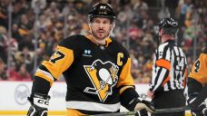 Penguins’ Crosby becomes ninth player to reach 1,700 points in win over Blues