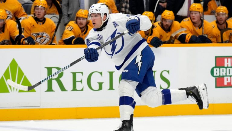 Lightning re-sign defenceman Steven Santini to two-year contract -  Sportsnet.ca