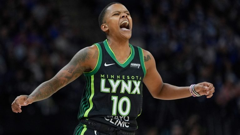 Minnesota Lynx guard Courtney Williams (10) reacts after missing a shot during the second half of a WNBA basketball game against the Dallas Wings, Wednesday, May 21, 2025, in Minneapolis. (AP Photo/Abbie Parr)