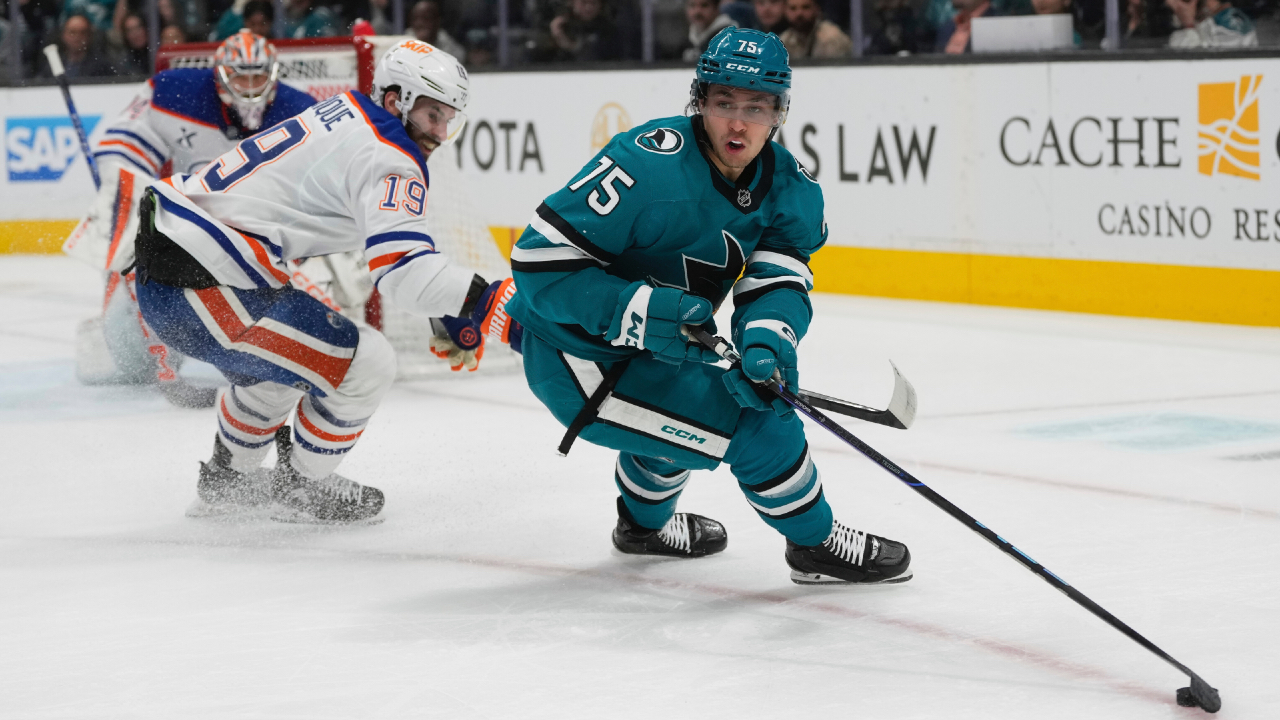 Avalanche acquire Gushchin from Sharks in exchange for Olausson