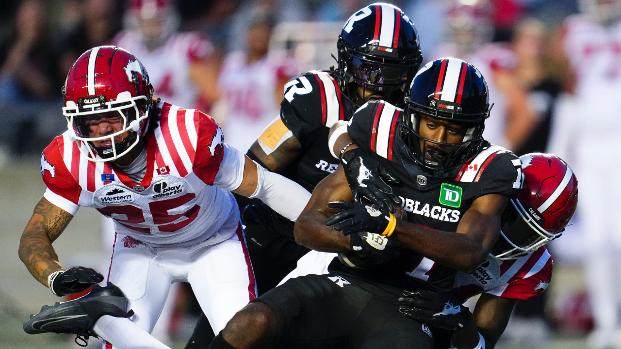 Redblacks sign veteran receiver Lewis through 2027 season