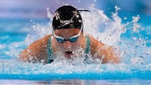 Summer Mcintosh of Canada competes in the women's 200-metre butterfly final at the World Aquatics Championships in Singapore, Thursday, July 31, 2025. (AP Photo/Vincent Thian)