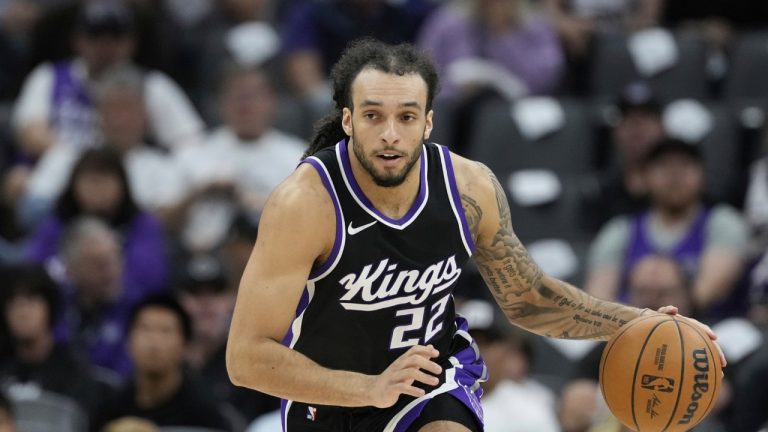 Sacramento Kings guard Devin Carter against the Dallas Mavericks during the second half of an NBA play-in tournament basketball game Wednesday, April 16, 2025, in Sacramento, Calif. (Godofredo A. Vásquez/AP)