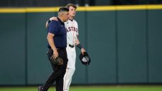 Astros&#8217; Jake Meyers exits game after apparent pre-game injury