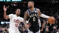 Report: Damian Lillard returning to Trail Blazers on three-year, $42M deal