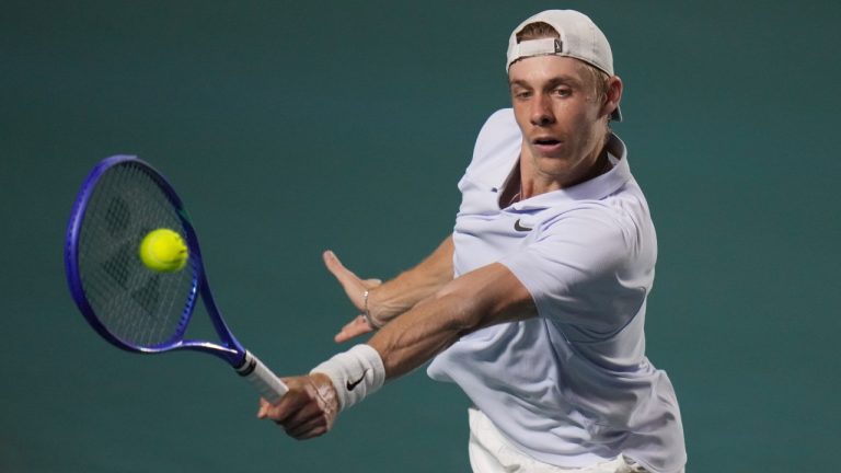 Denis Shapovalov of Canada hits a return to Alejandro Davidovich Fokina of Spain during a semifinal match at the Mexican Open tennis in Acapulco, Mexico, Friday, Feb. 28, 2025. (Eduardo Verdugo/AP)