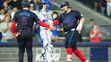 Blue Jays’ Alejandro Kirk records first career stolen base in dramatic win
