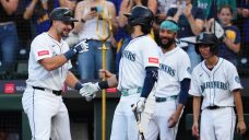 Cal Raleigh hits 50th homer, joining Mickey Mantle as switch-hitters to reach mark