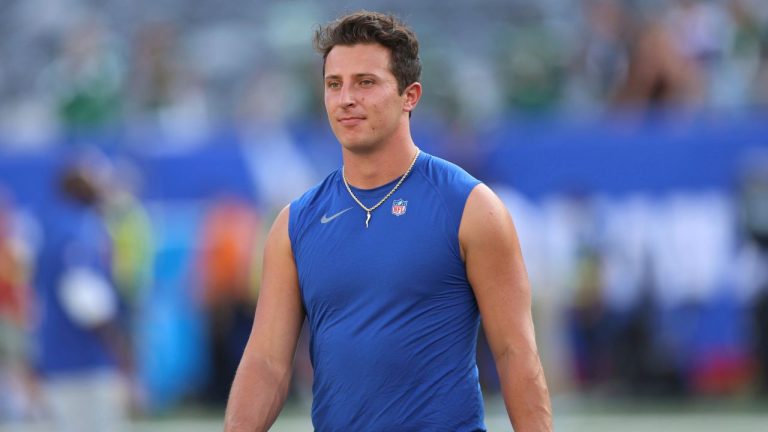 New York Giants QB Tommy Devito (15) is seen pregame before an NFL football game against the New York Jets on Saturday, Aug. 16, 2025. (Gregory Payan/AP)