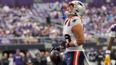 Henderson, Chism lead Patriots over Vikings in pre-season