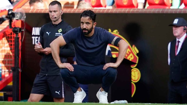 United manager Amorim unhappy that foul went unpunished for Arsenal's  winning goal - Sportsnet.ca