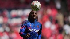 Eberechi Eze left out of Crystal Palace team amid reports of Arsenal move