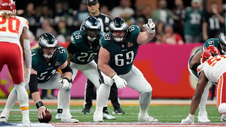 Philadelphia Eagles guard Landon Dickerson calls signals against the Kansas City Chiefs during the first half of the NFL Super Bowl 59, Sunday, Feb. 9, 2025, in New Orleans. (AP Photo/Doug Benc)