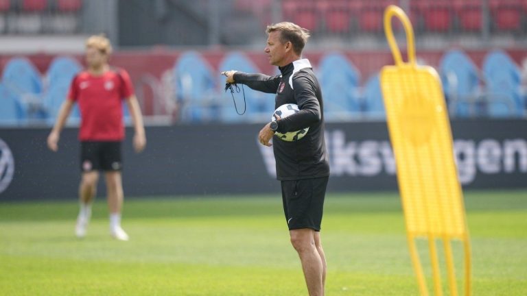 Canada Men's Head Coach Jesse Marsch holds a training session ahead of their Canadian Shield Tournament opening fixture against Ukraine, in Toronto, on Friday June 6, 2025. (Chris Young/CP)