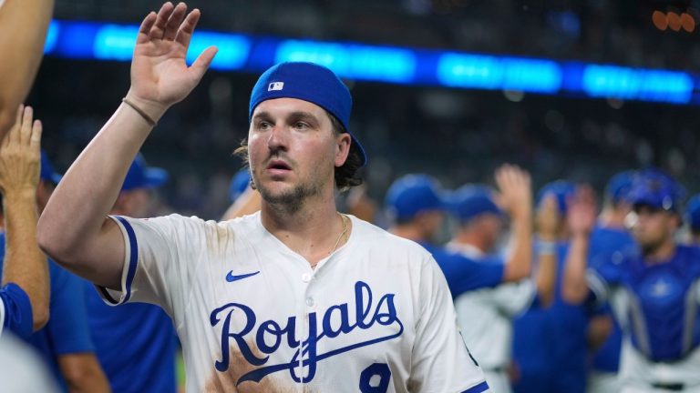 Kansas City Royals' Vinnie Pasquantino (9) celebrates with teammates after their baseball game against the Texas Rangers, Monday, Aug. 18, 2025, in Kansas City, Mo. (Charlie Riedel/AP)
