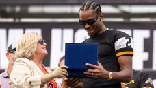 Hamilton presents Shai Gilgeous-Alexander key to city at rally