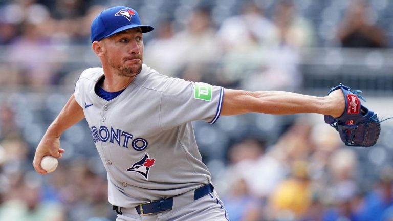 Toronto Blue Jays pitcher Chris Bassitt delivers during the first inning of a baseball game against the Pittsburgh Pirates Wednesday, Aug. 20, 2025, in Pittsburgh. (Matt Freed/AP)