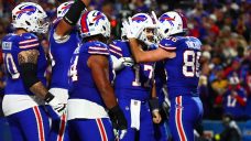 Allen rallies Bills from 15-point deficit to win season-opening thriller over Ravens
