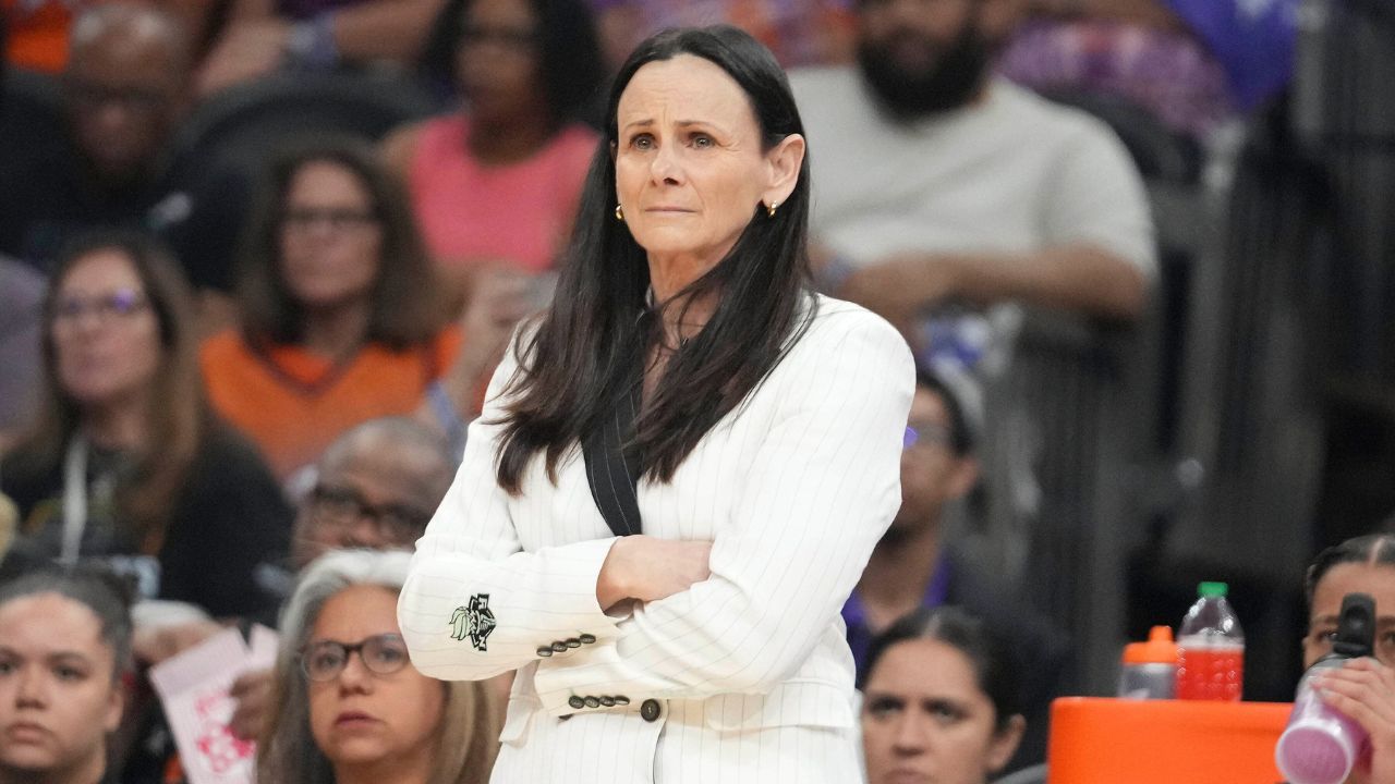 Liberty parting ways with head coach Sandy Brondello