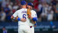 MLB Roundup: Burger homers twice as Rangers complete three-game sweep of Brewers
