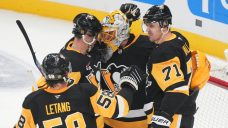 Marc-Andre Fleury receives emotional farewell in final game with Penguins