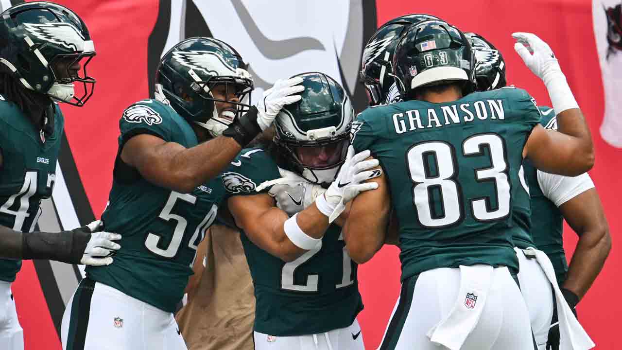 Eagles score another special teams TD after blocked punt against Bucs