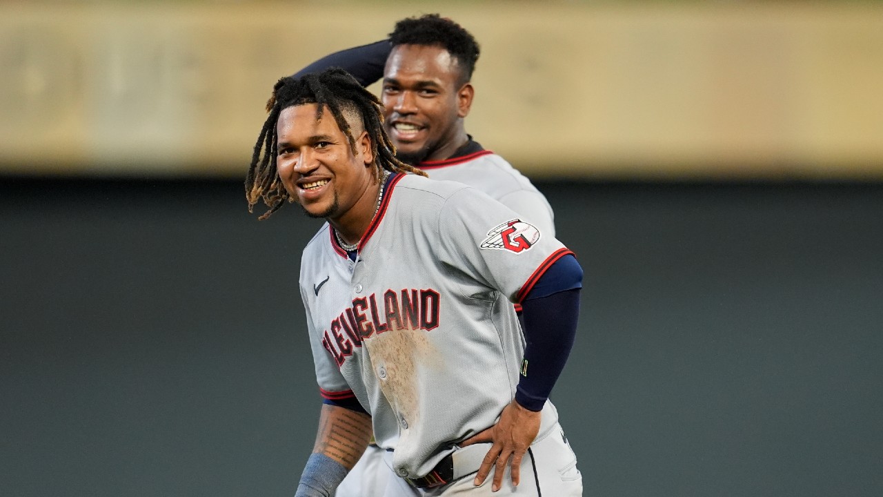 Red-hot Guardians stay in race with another win