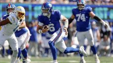 Dart&#8217;s impressive debut leads Giants to first win over Chargers