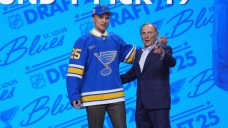 Blues sign 2025 first-round pick Carbonneau to entry-level deal