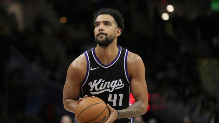 Sacramento Kings forward Trey Lyles (41) in the second half of an NBA basketball game against the Cleveland Cavaliers Sunday, April 6, 2025, in Cleveland. (Sue Ogrocki/AP)