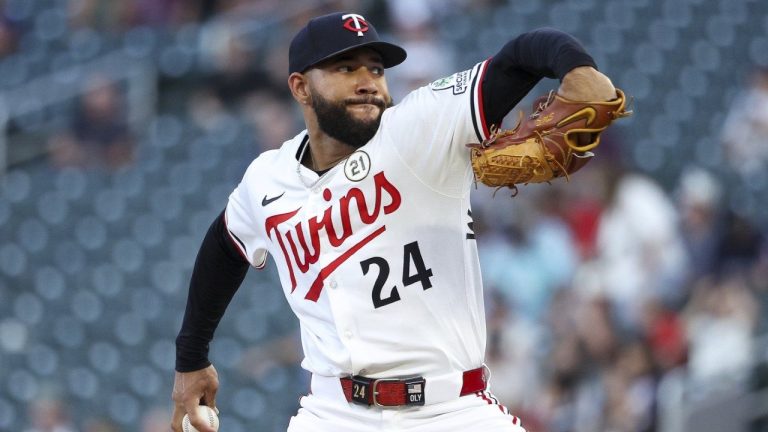Minnesota Twins pitcher Simeon Woods Richardson delivers against the New York Yankees during the first inning of baseball game Monday, Sept. 15, 2025, in Minneapolis. (AP/Matt Krohn)
