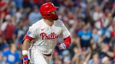 Phillies hit franchise-record eight home runs to secure first-round bye vs. Marlins