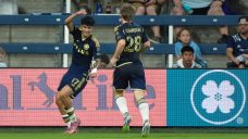 Ocampo, Cabrera lead Whitecaps to win over Sporting KC