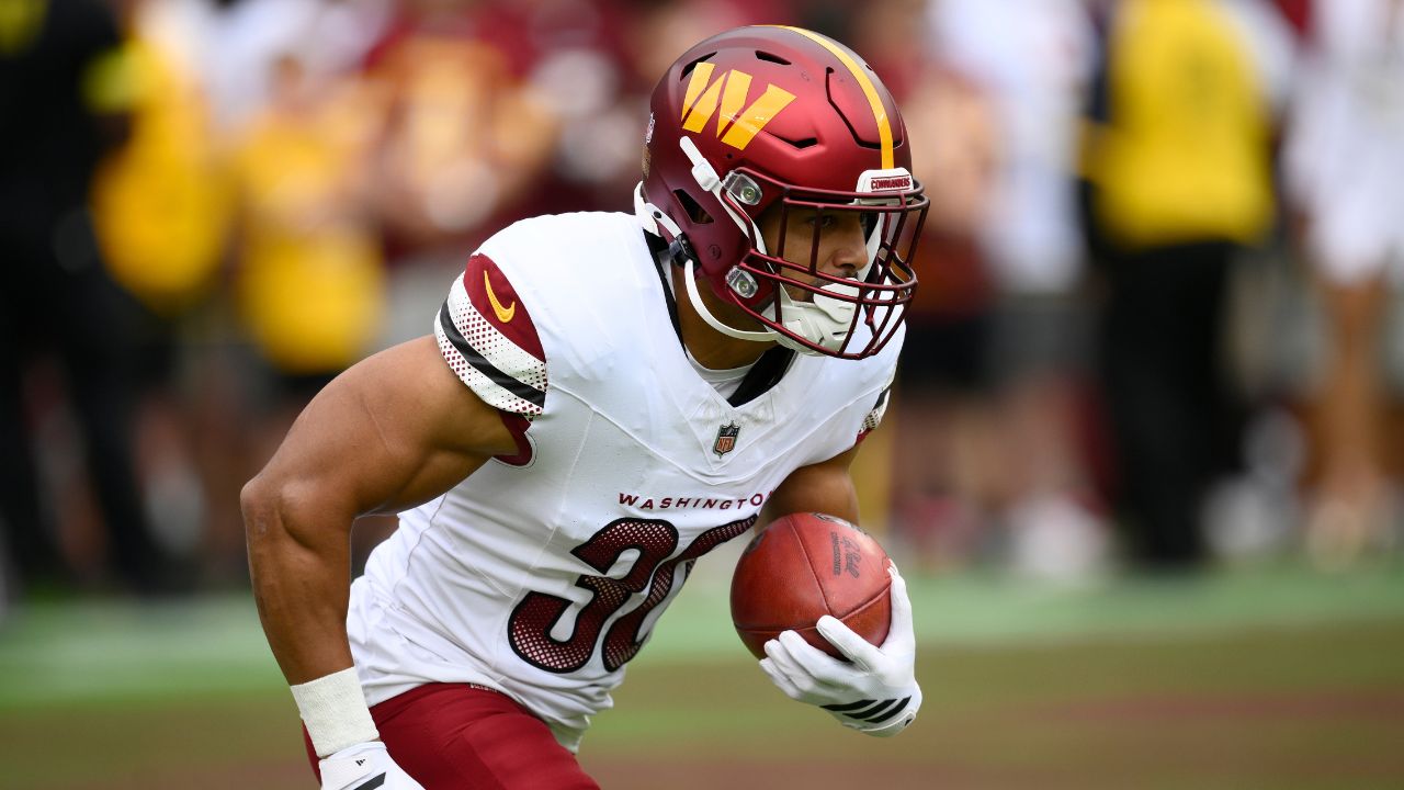 AP Source: Commanders believe Austin Ekeler tore his Achilles tendon but are awaiting tests