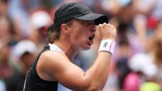 Wimbledon champion Iga Swiatek advances at Wuhan Open