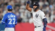 Blue Jays let Yankees off ropes, miss chance to wrap up ALDS