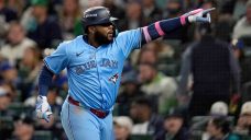 Blue Jays swing their way back into ALCS with commanding Game 3 win