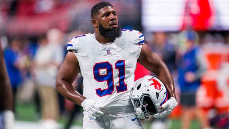 Buffalo Bills defensive tackle Ed Oliver (91) warms up before an NFL football game against the Atlanta Falcons, Monday, Oct. 13, 2025, in Atlanta. (Danny Karnik/AP)