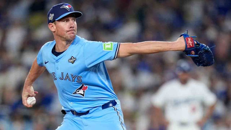 Chris Bassitt continues post-season scoreless streak in Blue Jays bullpen - Sportsnet.ca