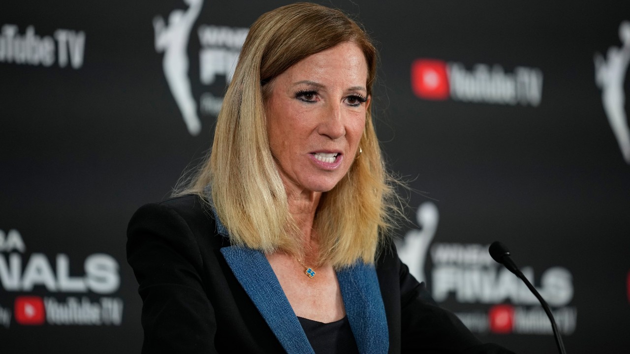 WNBA commissioner Cathy Engelbert vows to repair trust after facing  criticism - Sportsnet.ca
