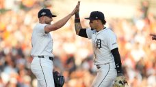 Tigers rally to beat Mariners, force decisive Game 5 in AL Division Series