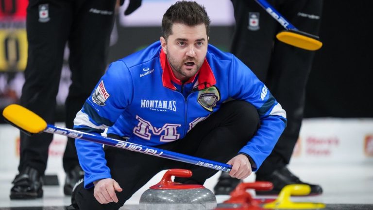 Dunstone skip Matt Dunstone calls out to the sweepers while playing Alberta-Jacobs during the final at the Brier, in Kelowna, B.C., on Sunday, March 9, 2025. (THE CANADIAN PRESS/Darryl Dyck)