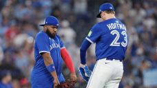 &#8216;Let&#8217;s go!&#8217;: Sports world reacts Blue Jays&#8217; Game 1 win over Yankees