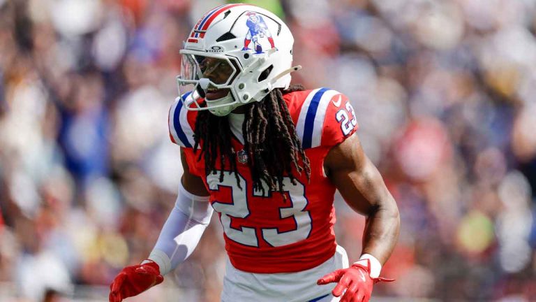 New England Patriots safety Kyle Dugger (23) drops into coverage during the first half of an NFL football game against the Pittsburgh Steelers. (Greg M. Cooper/AP)