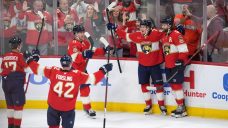 Boqvist scores winner as Panthers beat Blackhawks on banner-raising night