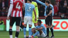 Manchester City star Rodri forced off vs. Brentford with lower-body injury