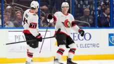 Shane Pinto scores tiebreaking goal late in third, Senators beat Lightning