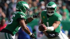 Saquon Barkley breaks out with 150 yards as Eagles pound Giants