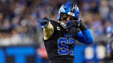 Lions agree to four-year, $180M extension with DE Aidan Hutchinson