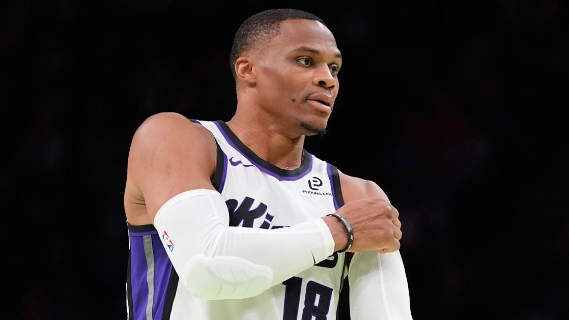 Westbrook notches 10,000th career assist with dish to Sabonis